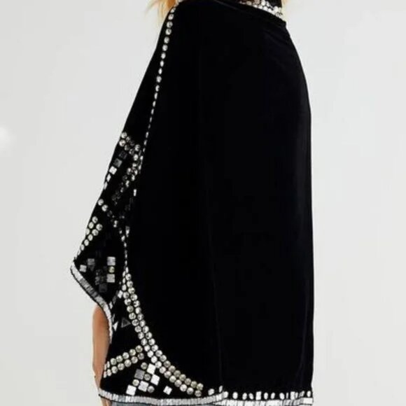 NWT Tina Demel Black Velvet Mirrored Embellished Peter Pan Collar Capelet OS - Picture 2 of 14